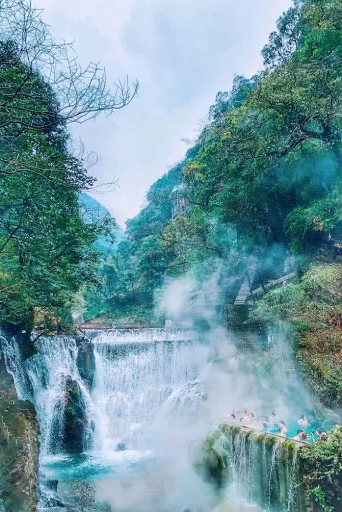 交房后开发商给刷的白墙到底要不要铲掉游戏画面